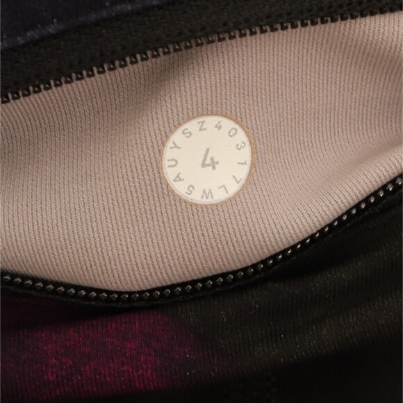 LULULEMON Speed Up Tight 4 Aura Dark Chrome Multi Run Train Pant EUC B84 - Picture 5 of 5